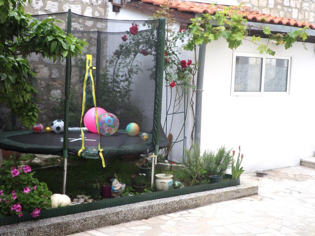 Guest House Dada دوبروفينك المظهر الخارجي الصورة