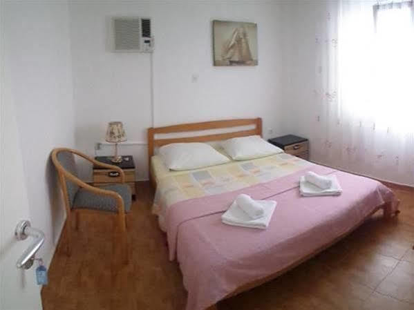 Guest House Dada دوبروفينك المظهر الخارجي الصورة